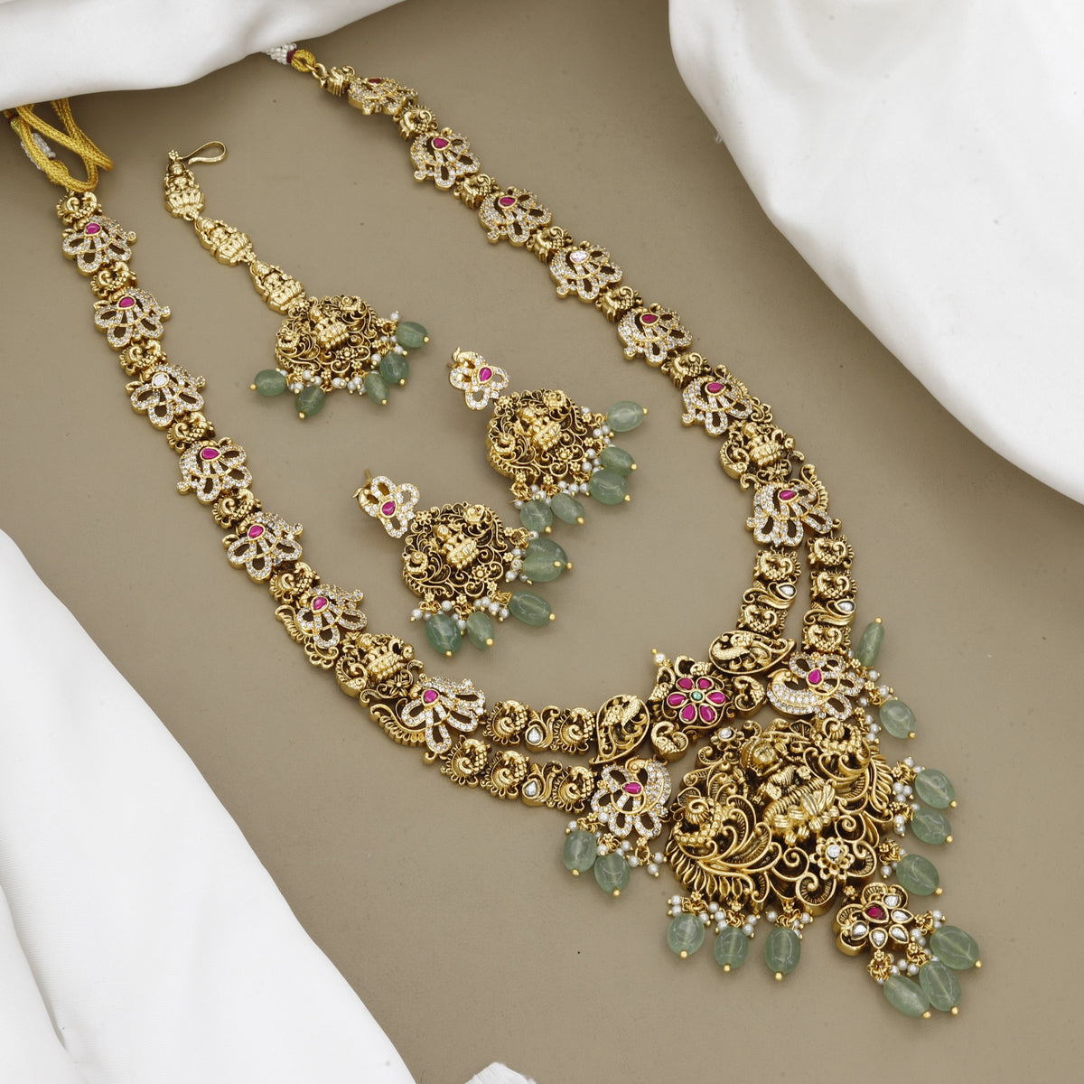 Traditional South Indian Lakshmi Full Set  Bridal Jewelry