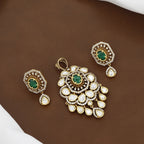 Victorian Polished Kundan Pendent Butti Set With Colors
