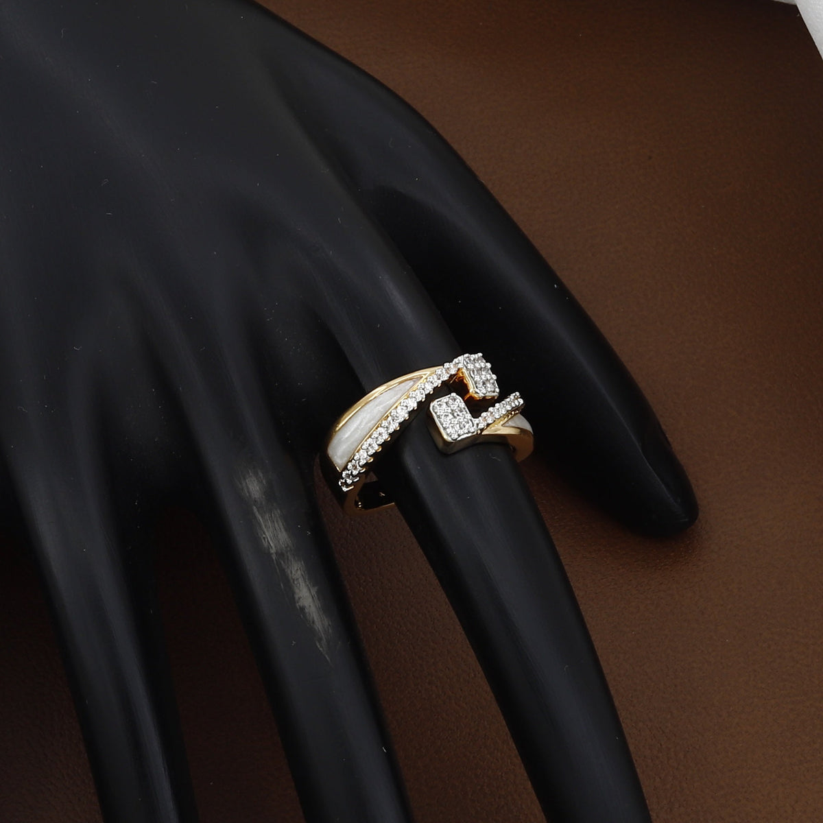Elegant Two-Tone Gold Ring with Mother of Pearl & Crystal Pave