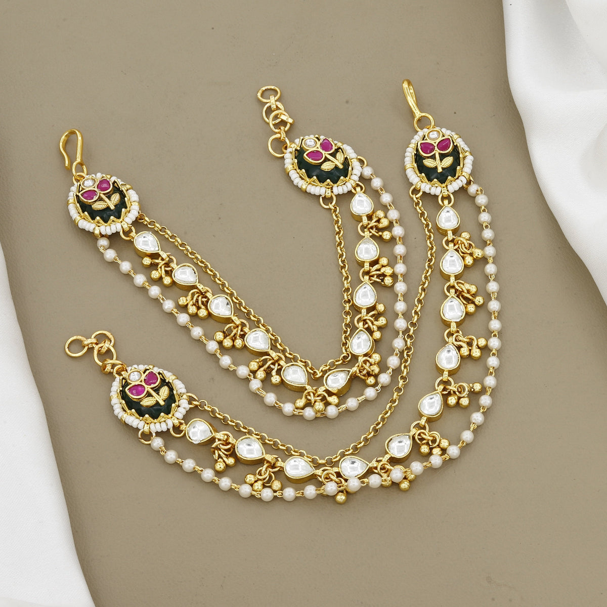Traditional Pearl & Kundan Kaan Chain