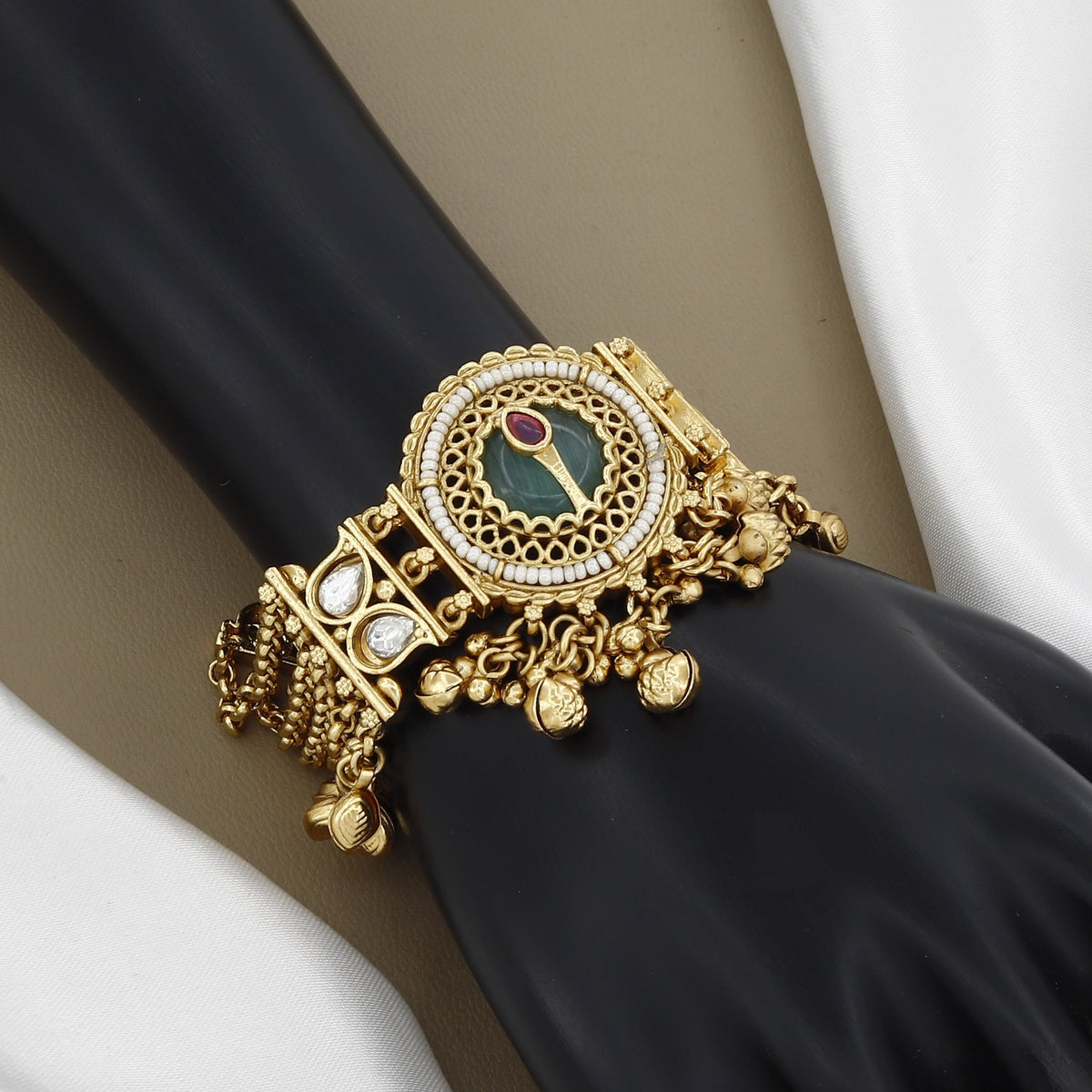 Antique Gold Kundan & Green Stone Bracelet