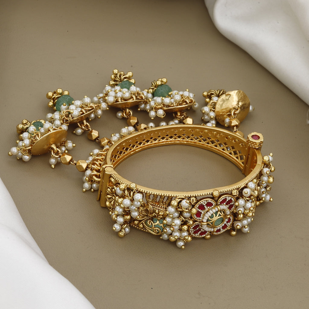 Traditional Antique Gold-Plated Guttapusalu Kada