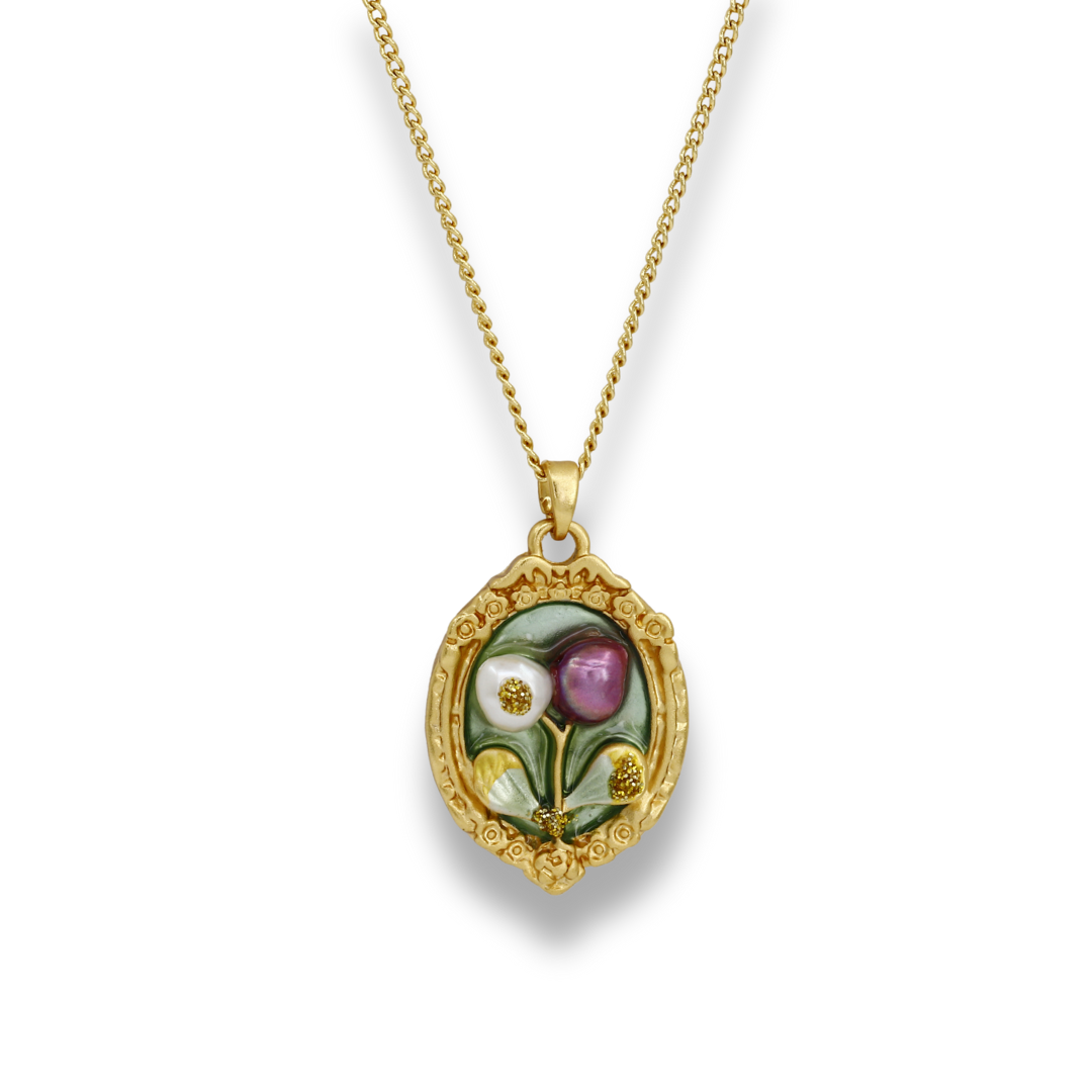 Flower Design Multi Color Vintage Pendent Necklace